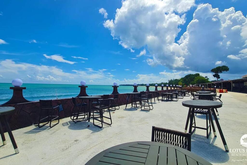 Lotus Desaru Beach Resort, 2 Bdrms, W/Splash Park Bandar Penawar Buitenkant foto