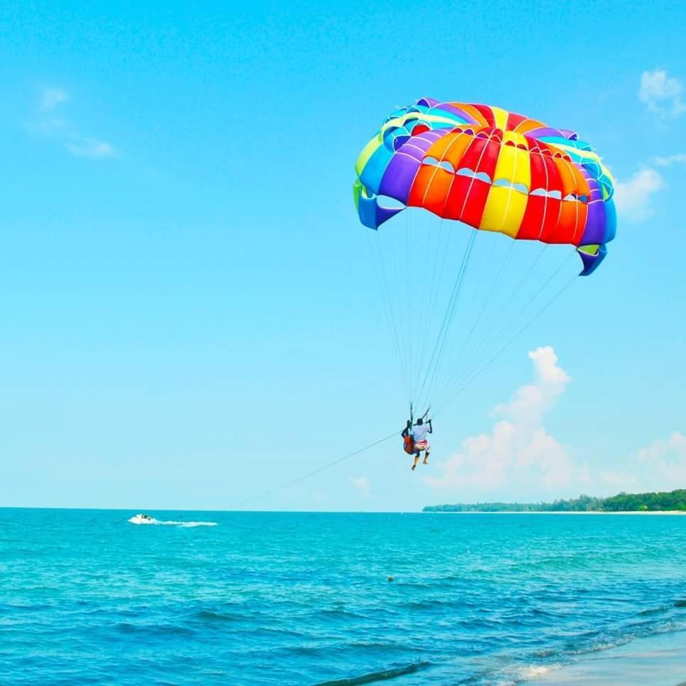 Lotus Desaru Beach Resort, 2 Bdrms, W/Splash Park Bandar Penawar Buitenkant foto